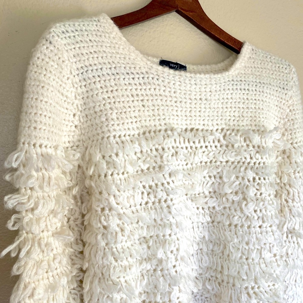 Super cute VeryJ unique fringe sweater